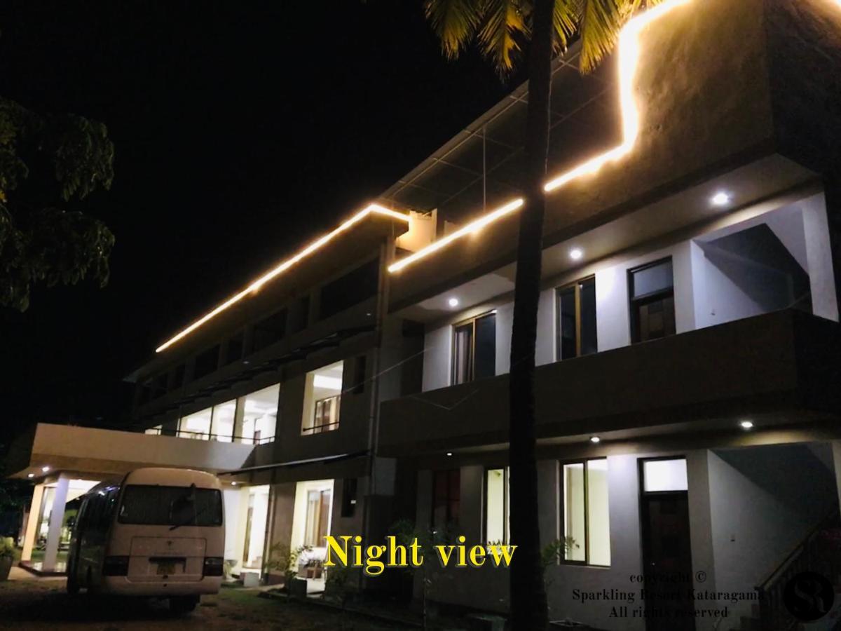 Sparkling Resort Kataragama Luaran gambar