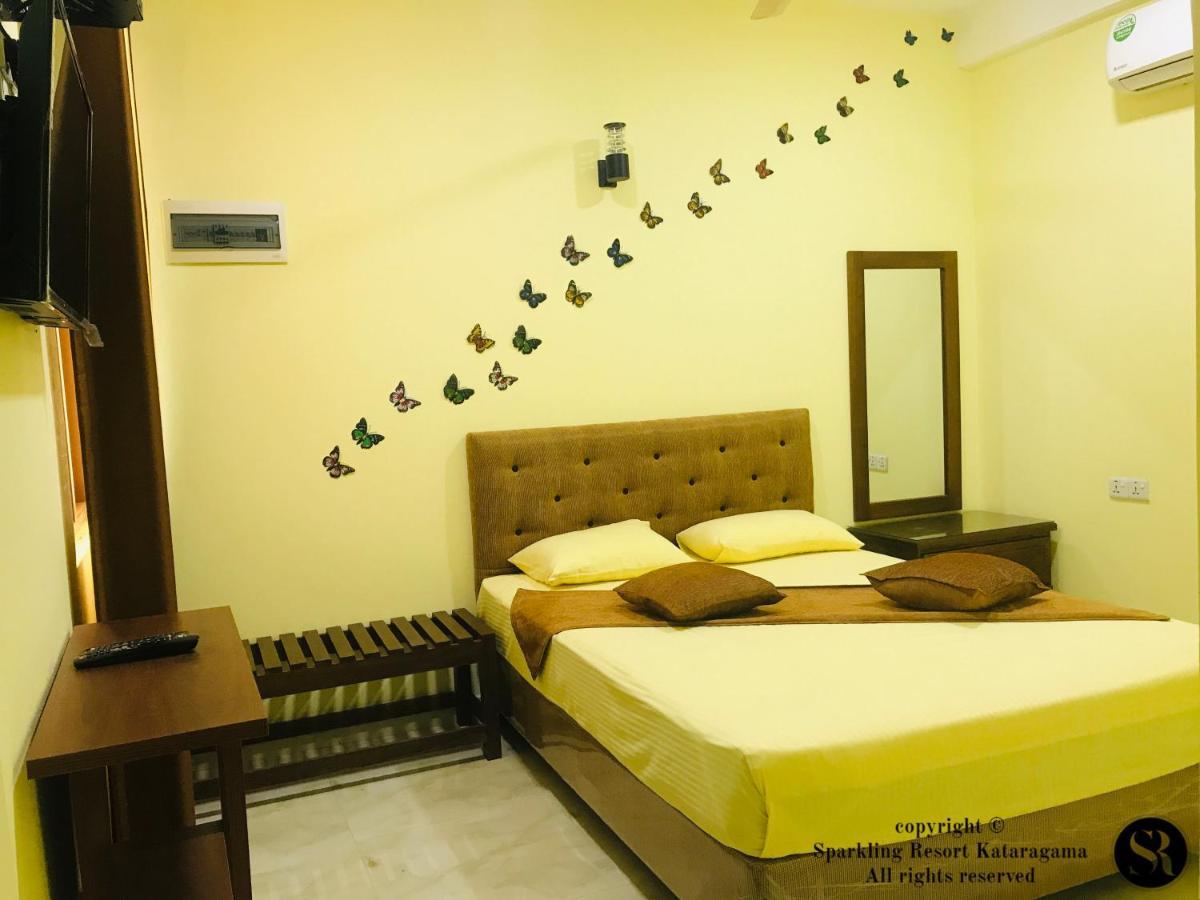 Sparkling Resort Kataragama Luaran gambar