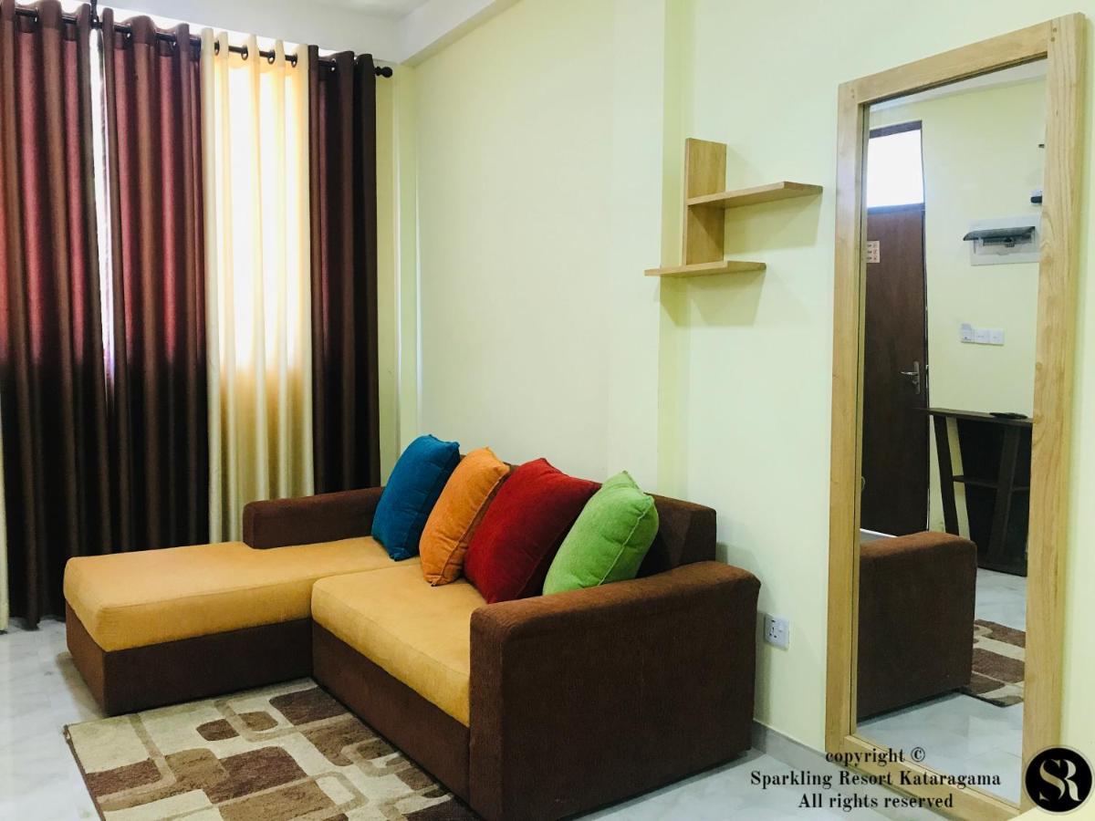 Sparkling Resort Kataragama Luaran gambar