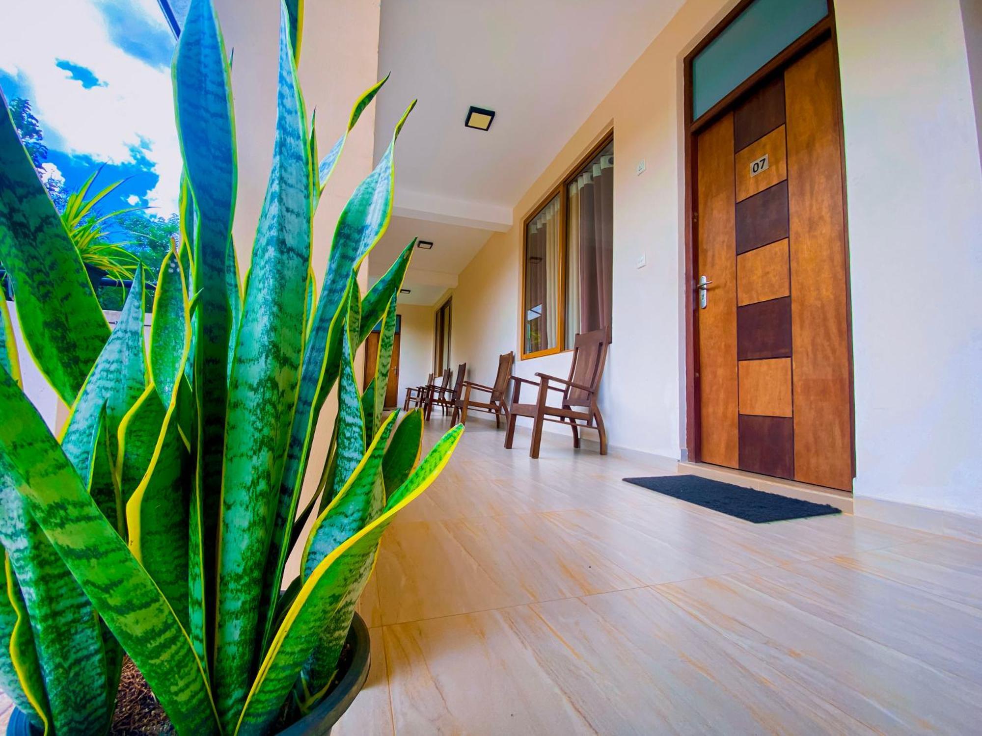 Sparkling Resort Kataragama Luaran gambar