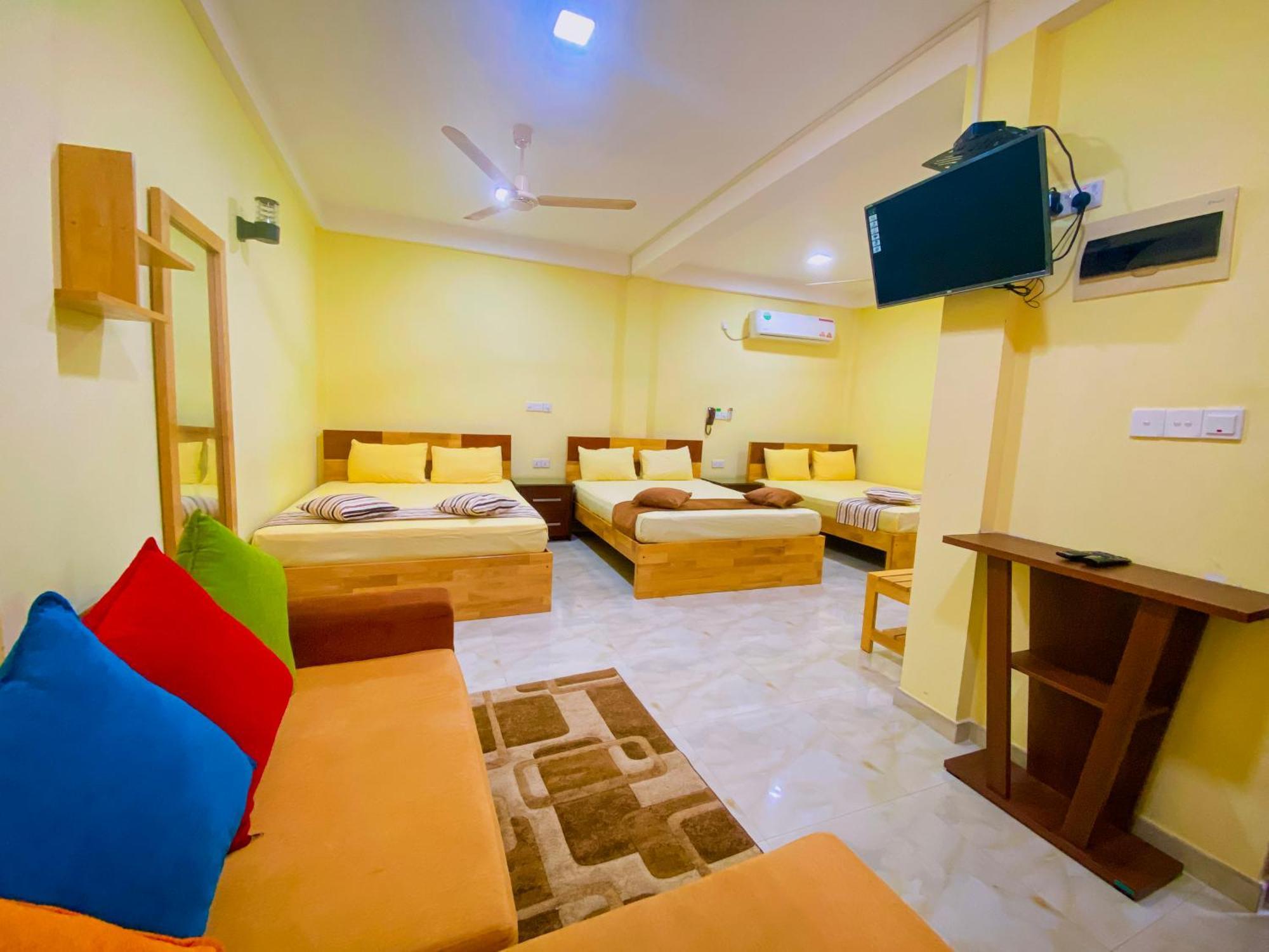 Sparkling Resort Kataragama Luaran gambar