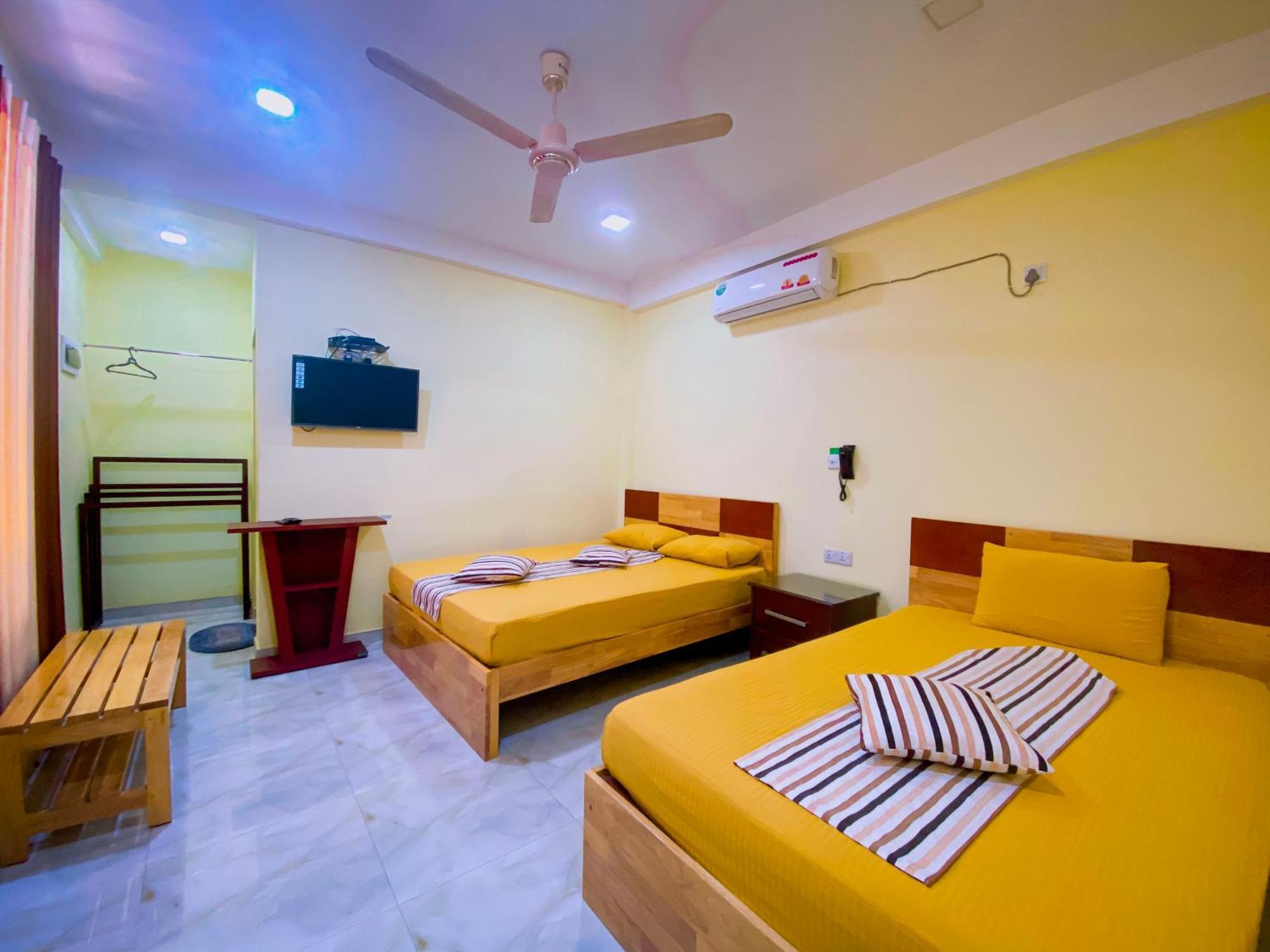 Sparkling Resort Kataragama Luaran gambar